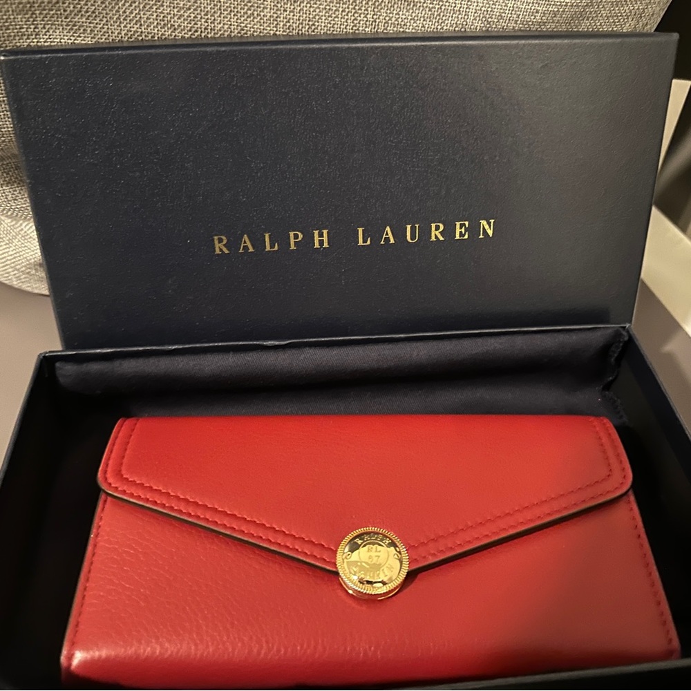 Gorgeous red wallet, never used.